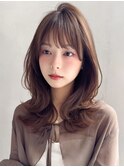 薄めバング大人可愛いうるツヤ愛されサイドバングくびれヘア