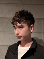 ワンワンオー バーバーショップ コンチネンタル(@110 BARBER SHOP continental)&nbsp;縦落ちスペインカール