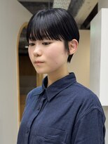 クル(k u r u)&nbsp;暗髪マッシュショート