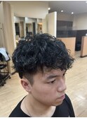 刈り上げショート×ルーズパーマ