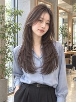 カリネバイフィエル(CALINER by Fier)&nbsp;上品な毛流れの艶髪ロングレイヤー