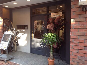 Ｃｈｅｒｒｙ　Ｒｅｌａｘａｔｉｏｎ　Ｈａｉｒ【チェリー　リラクゼーションヘアー】