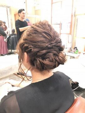 ネオリーブ コパン 鶴見店(Neolive copain) およばれ結婚式アップスタイル neolivecopain