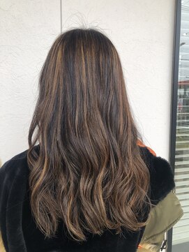 ラ メール ヘア デザイン(La mer HAIR DESIGN) 派手髪ハイライト