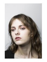 アンドインク(&inc)&nbsp;30代/40代大人ミディアムウルフレイヤー前髪あり小顔麻布十番