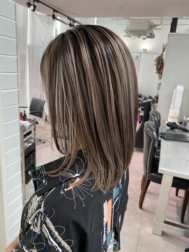 シェリ ヘアデザイン(CHERIE hair design) 明るめハイライトカラー