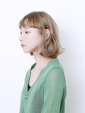 アルテヘアー(arte HAIR) ブロンドカラー／エアリーボブ