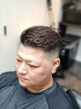 ウル(ulu) スキンフェード濡れパン