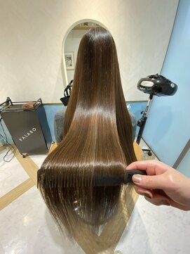 ロンド ストラーダ 心斎橋(Lond strada) シルキーベージュ×グレージュカラー【髪質改善/縮毛矯正】