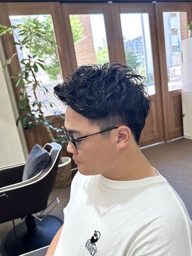 ポピイズ(POPPIES) メンズスタイル【アップバングパーマ】