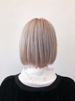 シーカ ニカイ(siika NIKAI)&nbsp;ホワイトカラー