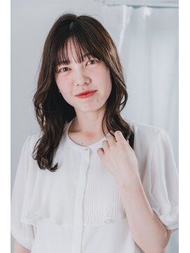 プロム(plom) ミディアム巻き