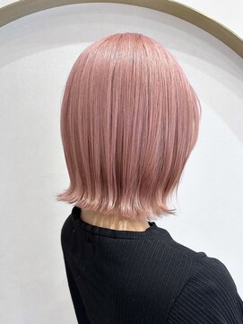 リュンヌ(Lune) ボブ×ベビーピンク/暖色系/ブリーチカラー/ダブルカラー/YU23