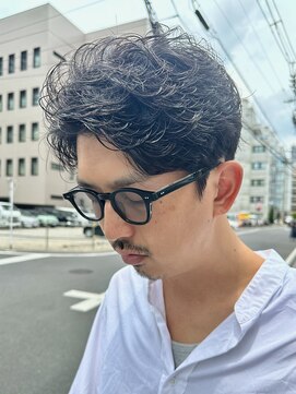 オーガニック アトリエ 大宮(organic+atelier) ツイストスパイラルパーマセンターパートメンズマッシュウルフ