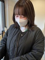 ニードバイスケール(NEED by SCALE) オリーブカラーのレイヤーボブ【坂口恵梨子】