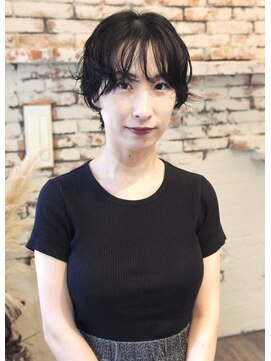 クイン(qin) ニュアンスショートパーマ