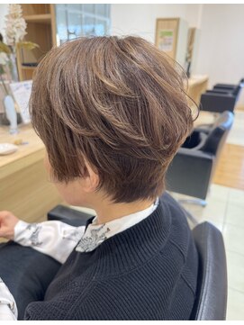 サラ ビューティ サイト 春日(SARA Beauty sight) 白髪活かしハイライトカラー　ベージュ