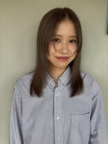 シーソー(SEE SAW)&nbsp;透明感たっぷりグレージュカラー◎