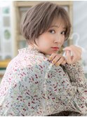 ミルクティーアッシュショートカットレイヤーh4川口20代30代40代