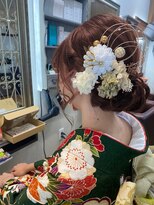 グランジュテ(grandjute)&nbsp;ヘアセット　成人式　メイク　着付け　まつげパーマ　那覇