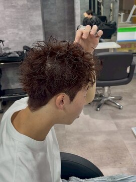 アノ(Ano.) 大分スパイキー束感ショート