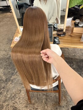 サイ(sai) 【江幡担当】春に向けて明るめカラーが人気です!