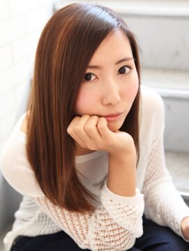 サロンドブルック 久喜店(salon de brook) ☆　大人なセミディ　ストレートスタイル　☆