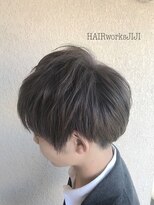 ヘアーワークス ジジ(HAIR works JIJI) プラチナグレー