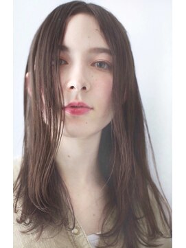 ネオリーブ クーロ(Neolive curro) 広がるくせっ毛さんにオススメ♪まとまるナチュラルミディ