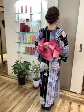 森岡美容室 艶髪アレンジ