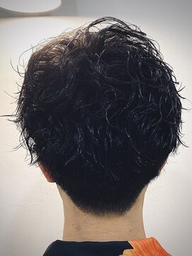 リム(RiM...) 大人な雰囲気が出るツイストスパイラルパーマ