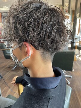 ヘアーデザイン ディードット(Hair design D.) グランジ波巻きパーマ