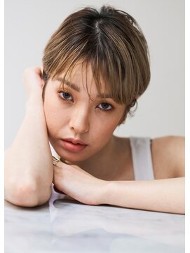 オンカラー(ON.COLOR) 大人ハイライトグレージュショート