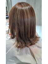 レナトゥス ヘアー オブ ネイル(Renatus Hair of Nail) ハイライト×ミルクティーベージュ