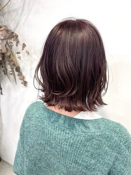 ベルム(Belme) ★くびレイヤー外ハネミディアムボブ髪質改善ベリーラテカラー