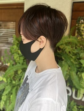 スクエアウーノ 博多(SQUARE*UNO HAKATA) 大人ショート ブラウンカラー 顔周りカット 20代30代