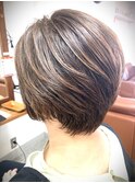 白髪ぼかし30代40代50代60代伊丹大人ショート大人ボブ