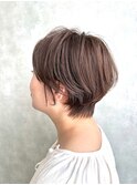ショートボブ