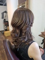 ネオヘアー 谷町九丁目店(Neo hair)&nbsp;大人ハイライト×レイヤー