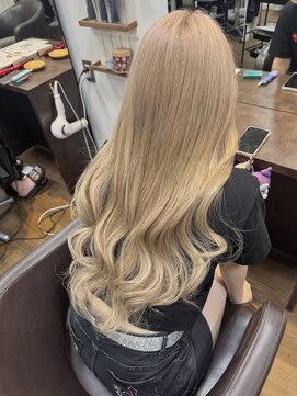 ヘアーデザインルアナ(Hair design Luana.) ミルクティーベージュ