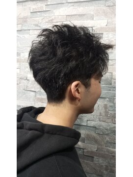 ヴィソップ(V.S.O.P) ピンパーマでくせ毛風メンズスタイル