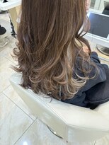 ケンジ 平塚 アネッタ(KENJE annetta)&nbsp;インナーカラー☆白髪おしゃれ