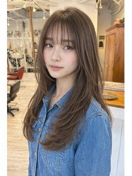 フラバー(flover)の写真/【レイヤーカットお任せください】どこから見ても美シルエット◇考えつくされた絶妙スタイルに！小顔魅せ◎