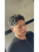 バーバーショップ フォーシーズン(BAR BER SHOP FOURSEASON)&nbsp;ギャングスパイラル／ラルフカール／バックパーマ／メンズパーマ