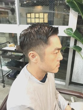 ルーファス 恵比寿 渋谷(Ruufus) スーツとの相性もバッチリ刈り上げショート【Ruufus恵比寿渋谷】