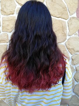 ラボーテ 南大分店(La Beaute') 【ロング×デザインカラー×イルミナ×スパイラルパーマ】