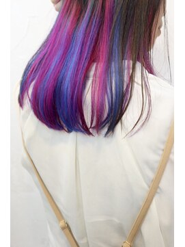 リンダ(LINDA) 【LINDA   野崎絢】ロングインナーカラーアメジスト×ブルー