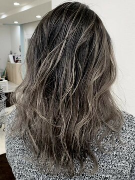 ワンクリエーション(ONEcreation) こなれヘア/テラコッタ/ミニウルフ/くすみブルー[愛甲石田]