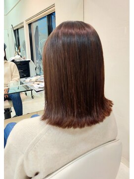 ノーマジーン(Norma jean) 10代20代30代 切りっぱなし外ハネミディアムボブ