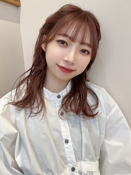 リタ(Lita) ★ピンクベージュ／ハイトーンカラー／顔まわり／小顔★